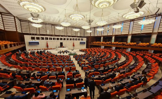 6 siyasi partiye mali denetim kararı: MHP de aralarında