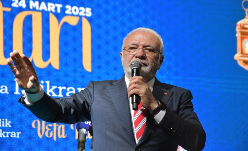 AK Partili Elitaş: Biz darbeye ve darbecilere karşı dururuz