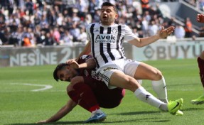Altay'da Ali'ye başkan desteği