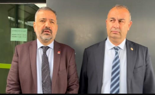 Şenol Aslanoğlu adliyede gençlerin yanında: Sizi seviyoruz asla yalnız değilsiniz