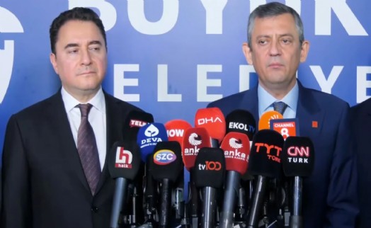 Babacan'dan Özel'e dayanışma ziyareti, Erdoğan'a çağrı: Gençleri provoke edici...