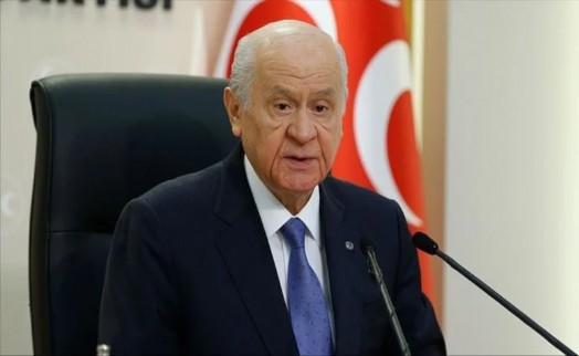 Bahçeli’yi sadece özel kalemi görüyor