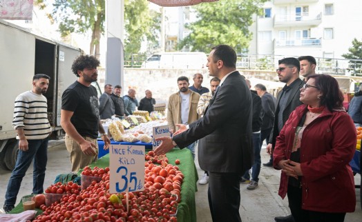 Başkan Eşki’den pazaryeri ziyareti