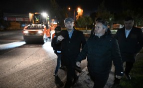 Başkan Ömer Eşki gece mesaisinde: 'Çalışmaya devam edeceğiz, hiçbir şey bizi durduramaz!'