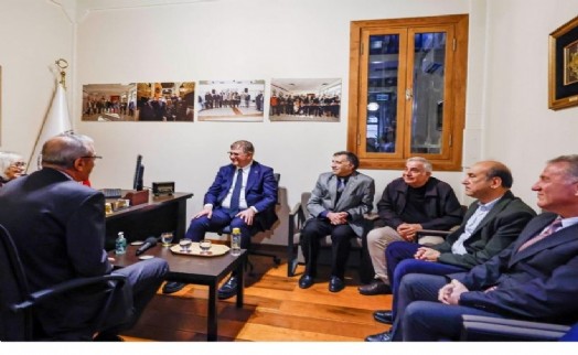 Başkan Tugay’dan TEMŞAD’a bayram öncesi ziyaret