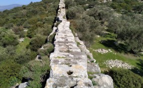 Bergama'da koruma kalkanı: Antik su kemeri kalıntıları bulundu!