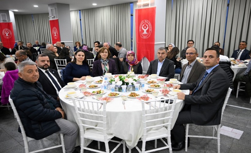 Bornova’da Şehit Aileleri ve Gaziler için anlamlı iftar