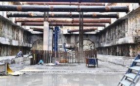 Buca Metrosu’nda yoğun tempo: Hasanağa Bahçesi İstasyonu’nda da ışık göründü