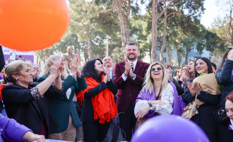 Buca’da kadın gücü vurgusu: Balonlar gökyüzüne kadın emeği için yükseldi