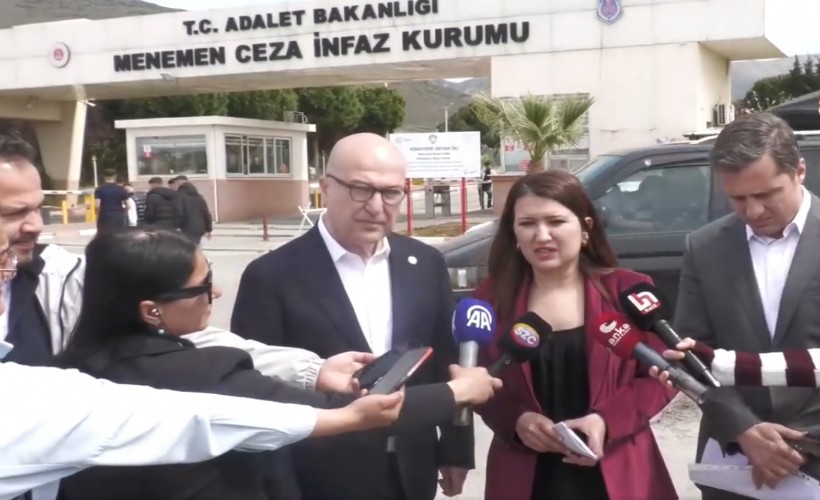 CHP heyetinden Menemen'de tutuklu gençlere ziyaret: Kötü muamelenin hesabı sorulacak