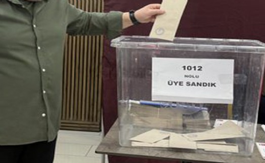 CHP'de tarihi ön seçim gerçekleştirildi