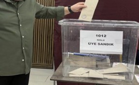 CHP'de tarihi ön seçim gerçekleştirildi