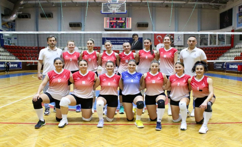 Celal Atik Spor Salonu’nda parke ısınıyor