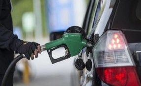 Dün motorine bugün benzine zam geldi