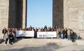 EÜ öğrencileri, Çanakkale şehitlerinin huzuruna çıktı
