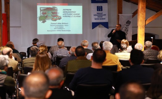 Efes Selçuk deprem farkındalık etkinlikleri sürüyor