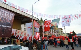 Efes Selçuk'ta yoğun katılım: Dayanışma sandığında 15 bin 283 oy kullanıldı