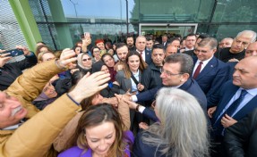 Ekrem İmamoğlu İzmir'de! Cumhurbaşkanı adaylığı yolunda startı verdi