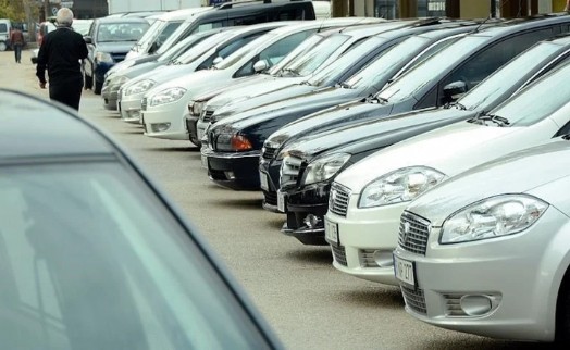 Elektrikli otomobil piyasasını hareketlenecek: Taşıt kredisinde limit ve vade değişti
