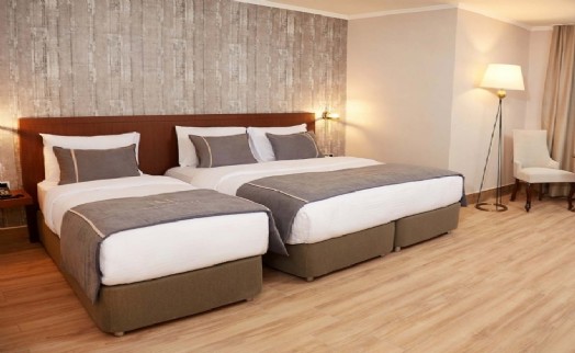 Erkek sayısı fazla diye otel rezervasyonunu iptal ettiler! Binlerce lira ceza verildi