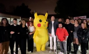 Eylemlerin fenomeni Pikachu konuştu