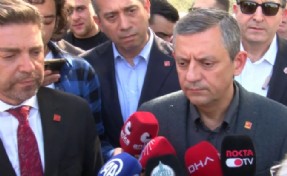 İkinci adaylık sorusuna Özel'den dikkat çeken yanıt