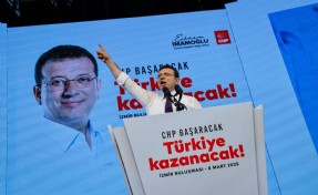 İmamoğlu, İzmir’de Erdoğan’a meydan okudu: Makama değil mücadeleye adayım!