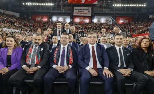 İmamoğlu startı İzmir'den verdi! İmza vermeyen 5 milletvekili buluşmaya katılmadı!