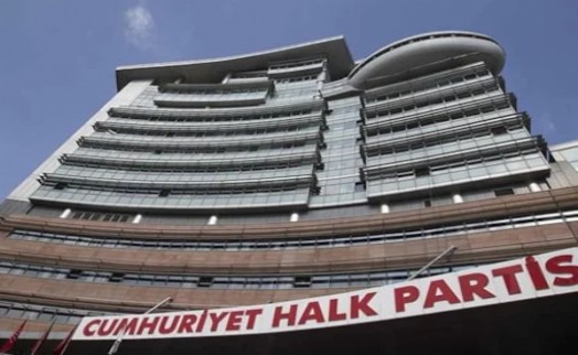 İstanbul Valiliği'nden CHP'nin Haliç'teki ön seçim buluşmasına yasak kararı