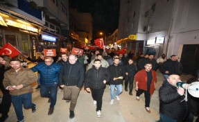 İzmir'de İmamoğlu için protestolar devam ediyor: Efes Selçuk'ta 'adalet' yürüyüşü