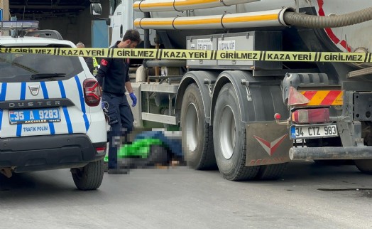 İzmir'de feci kaza! Kamyonun çarptığı yaşlı adam kurtarılamadı
