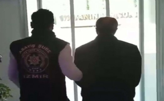 İzmir'de firari şüpheli saklandığı iş hanında yakalandı