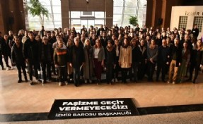 İzmir'de gözaltına alınan öğrencileri savunan avukatlara da gözaltı