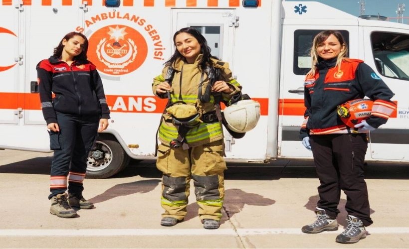 İzmir’in cesur kadınları her zorluğun üstesinden geliyor