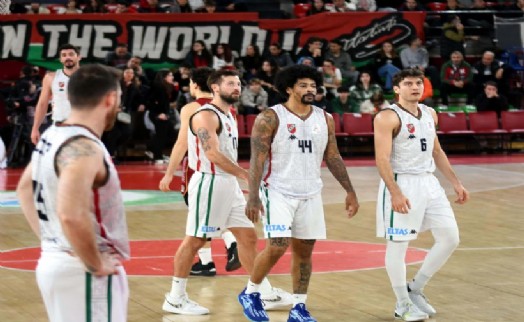 Karşıyaka potada yasağı açıyor, 2 oyuncu daha yolda