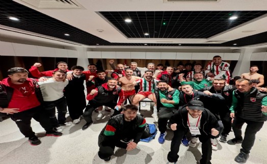 Karşıyaka yarışı bırakmıyor