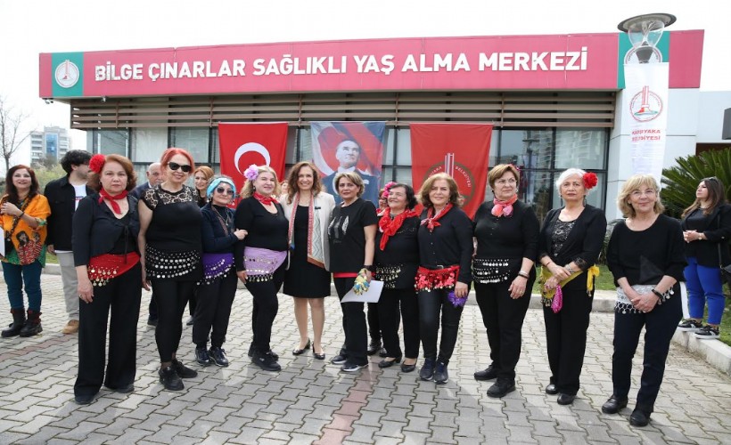 Karşıyaka’da 'Yaşlılara Saygı Haftası' coşkulu başladı