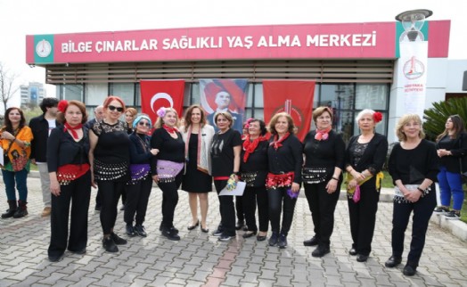 Karşıyaka’da 'Yaşlılara Saygı Haftası' coşkulu başladı