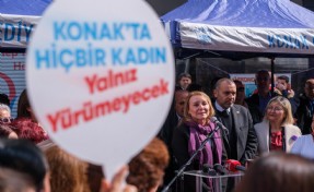 Konak’ta Kadınlar Günü dayanışması; ‘Susma Haykır, Kadınlar Vardır!’