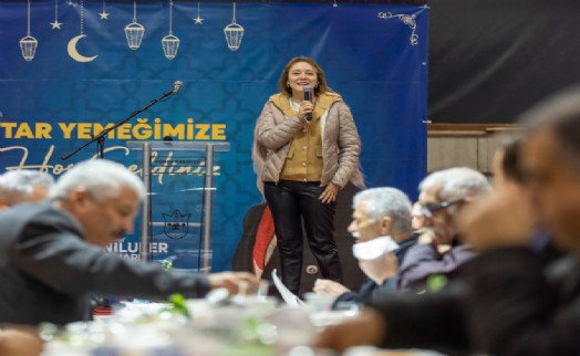 Konak’ta ilk iftar: Başkan Mutlu’dan dayanışma vurgusu