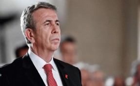 Mansur Yavaş İmamoğlu'na oy vermek için sandık başına gidiyor