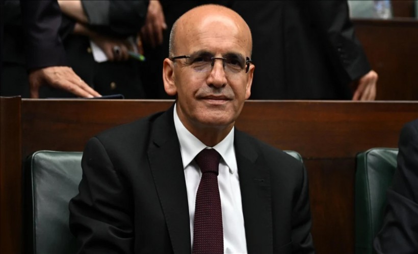 Mehmet Şimşek'ten Özgür Özel'e 'istifa' yanıtı: Görevimin başındayım