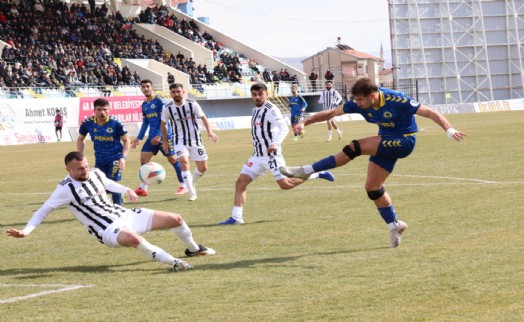 Menemen FK, Aksaray'dan 1 puanla dönüyor