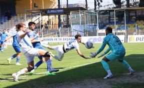 Menemen FK son dakikada 1 puanı kurtardı!