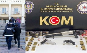 Muğla'da silah kaçakçılığı operasyonu; 3 gözaltı