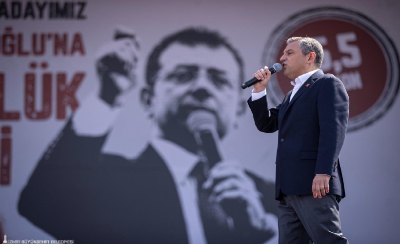 Özel'den tarihi mitingte 'İmamoğlu' çağrısı: 'Adayımı yanımda, sandığımı önümde istiyorum'