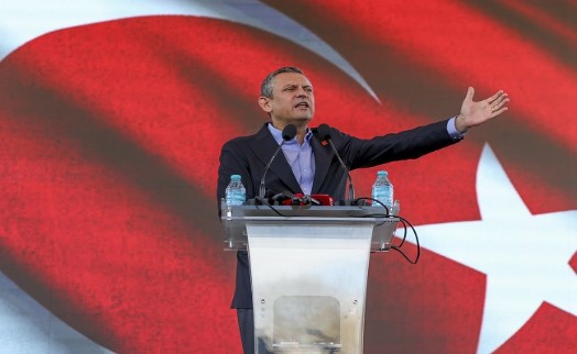 Özgür Özel: Tayyip Erdoğan artık bir cuntanın başkanıdır