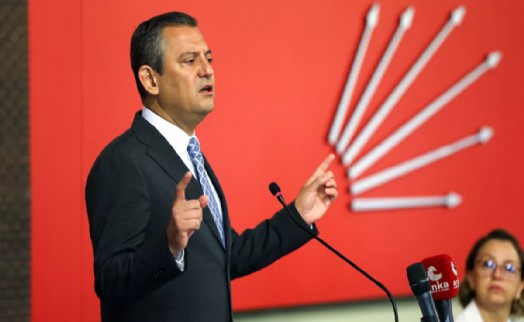 Özgür Özel, olağanüstü kurultay kararı aldıklarını açıkladı