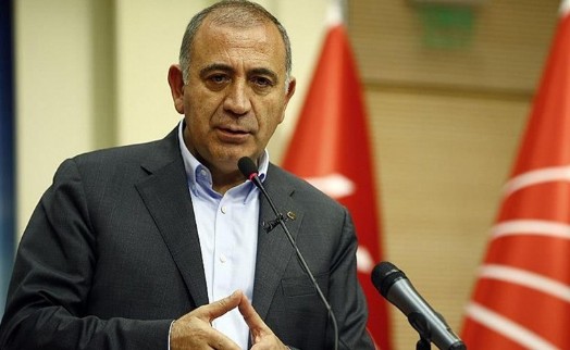 Parti kuracağını açıklamıştı: CHP'li kurmaylardan ilk 'Gürsel Tekin' yorumu