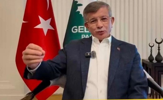 Tepkiler sonrası Ahmet Davutoğlu'ndan geri vites